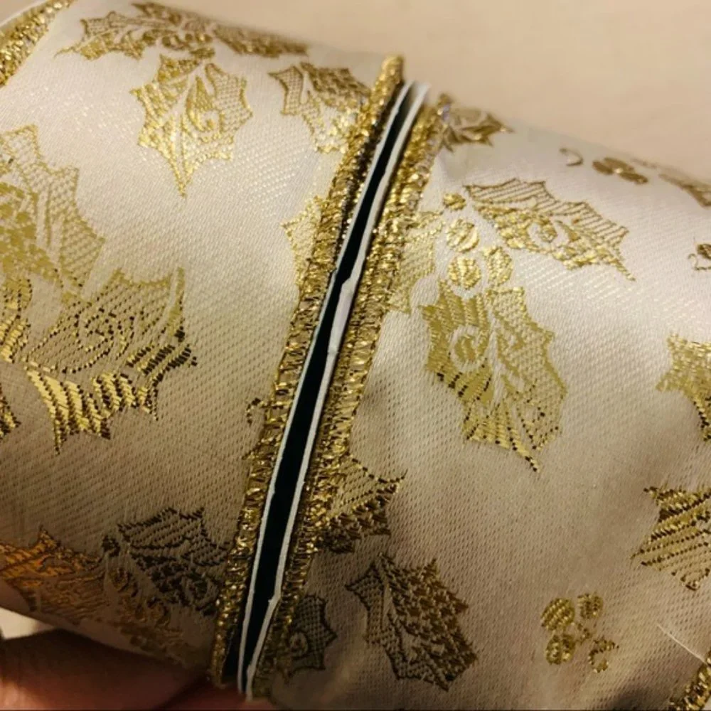 Trim A Tree | Ribbon | Golden Elegance Mistetoe